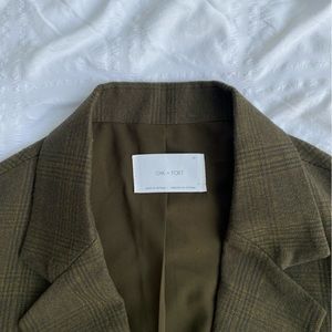 Oak + Fort Olive plaid blazer